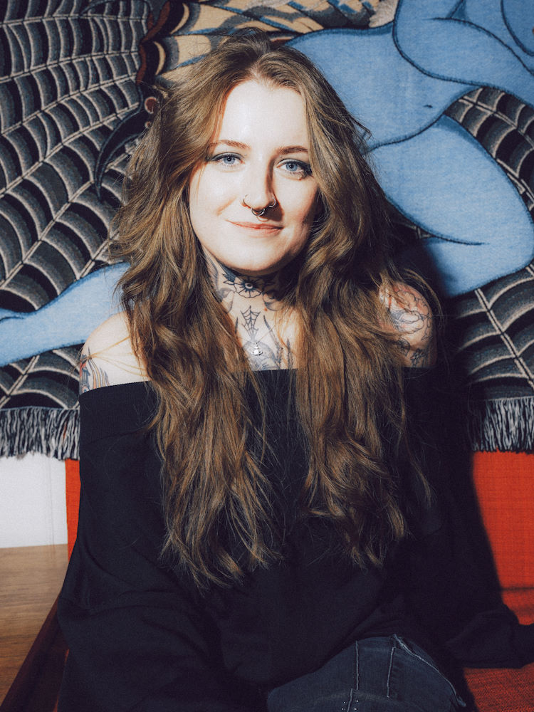 EASYTATTOO Vienna Tattoo Studio Wien Artist Sara Sireni